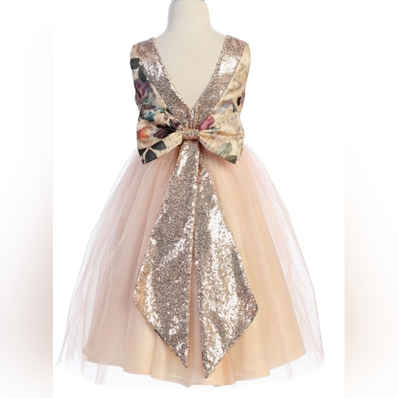 💫HP💫Vintage Floral Rose Gold Sequin Back V Girl Dress - Picture 2 of 4